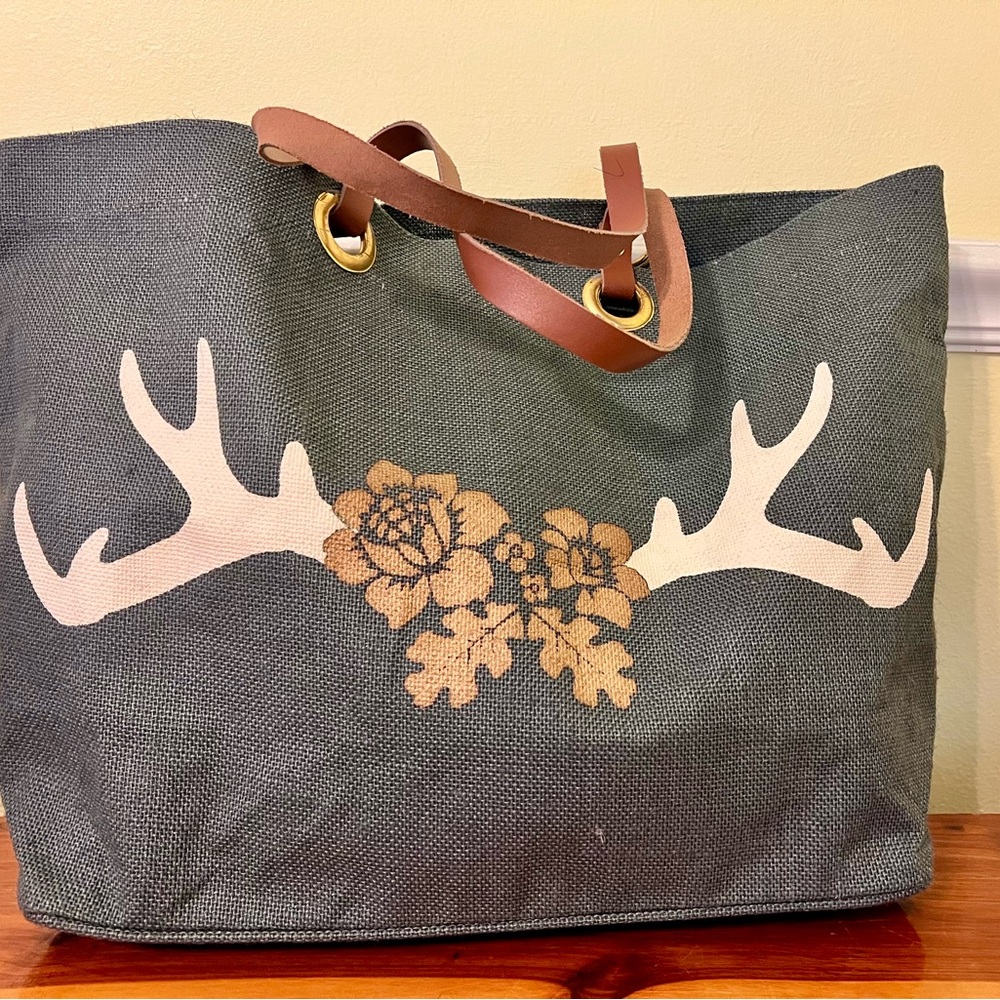 Mud Pie Charcoal Tote with Antler and Floral Design NWOT - Picture 9 of 9